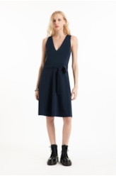 Vestido Scuba Crepe v Neckline Curto Marinho