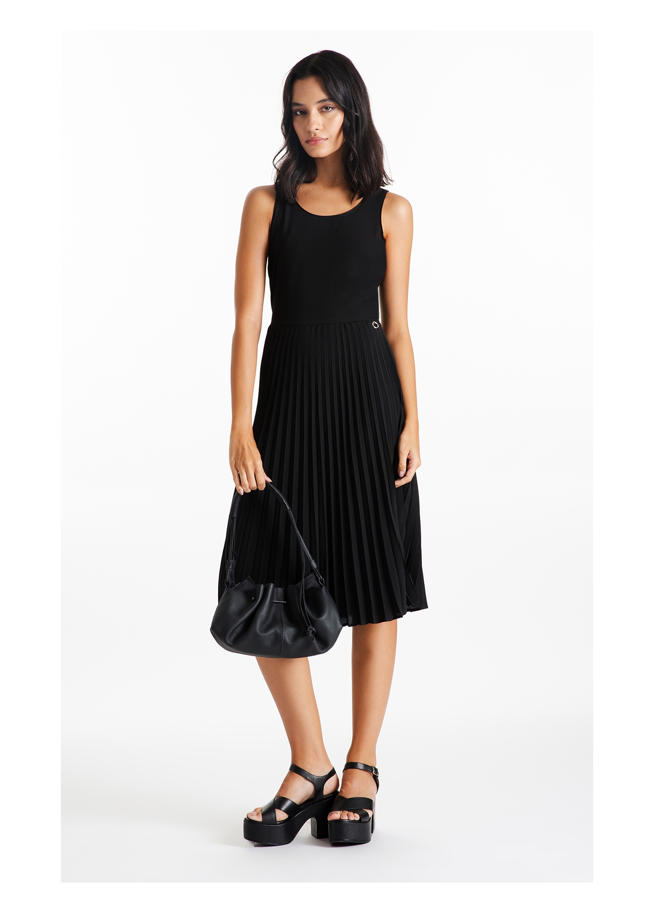 Vestido Soleil Sleeveless Midi Preto