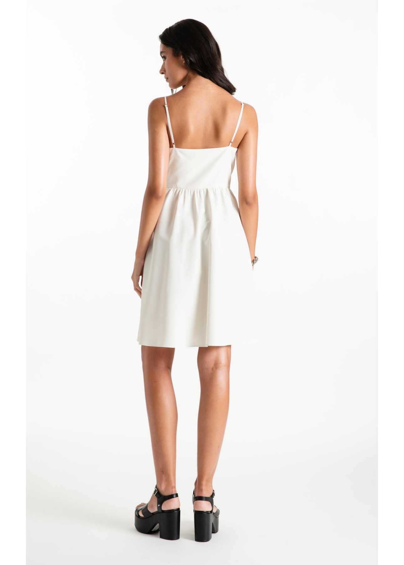 Vestido Techno Speed Strapp Bow Knee Prata