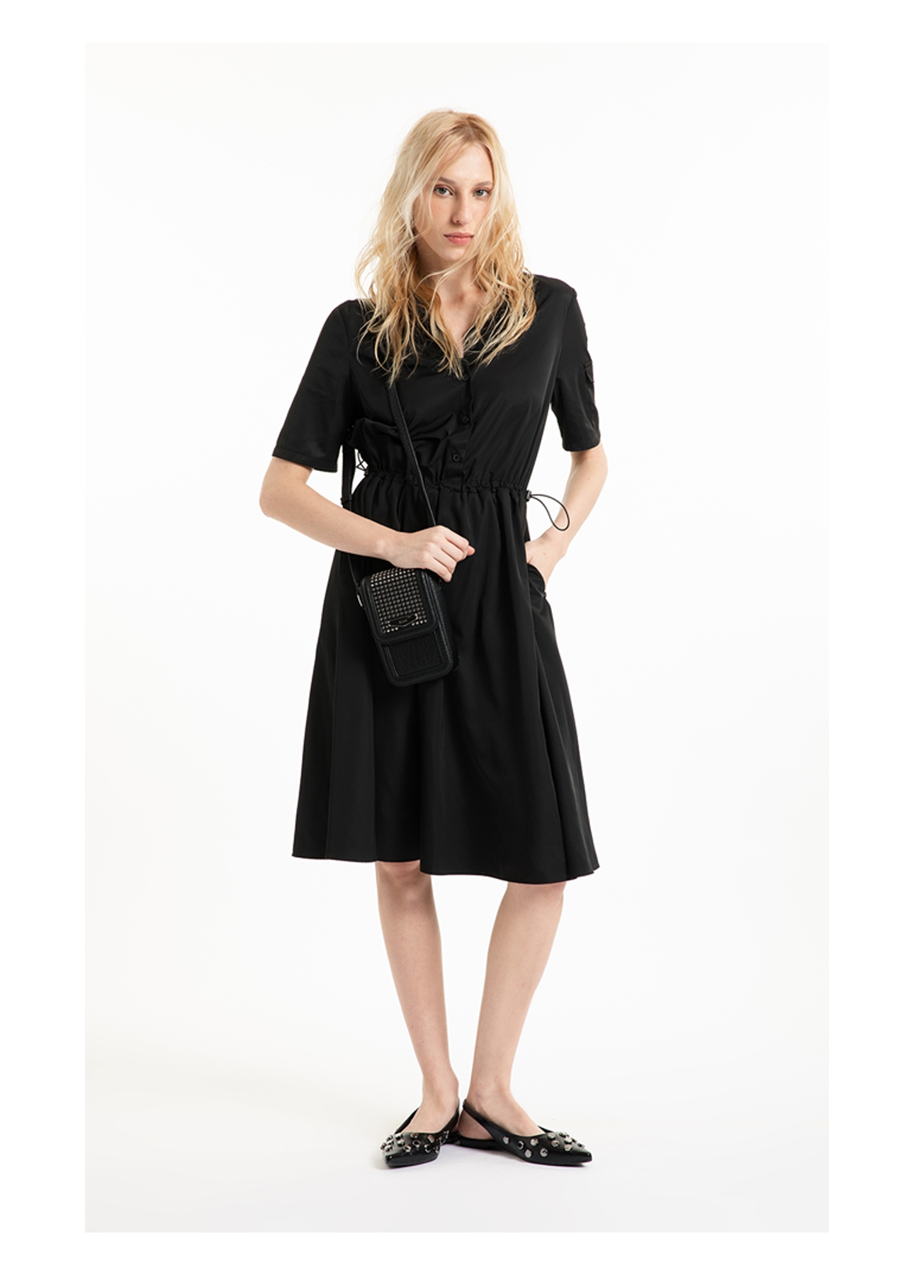 Vestido Techno Twill Arm Preto