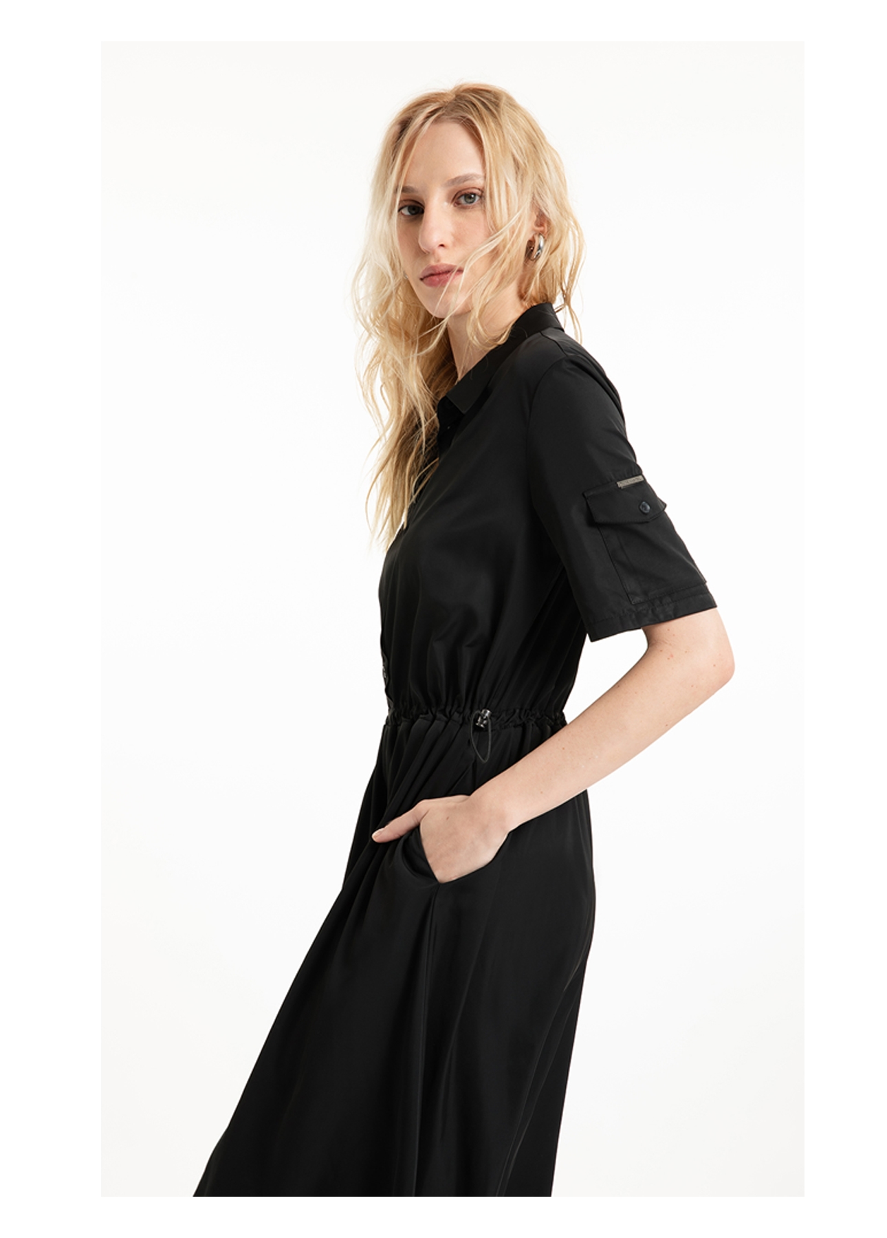 Vestido Techno Twill Arm Preto