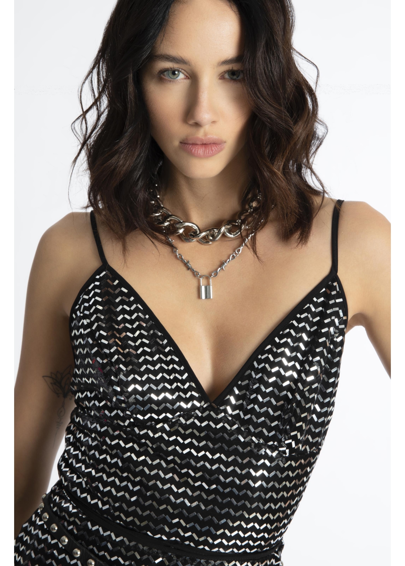 Vestido Tule Chevron Preto