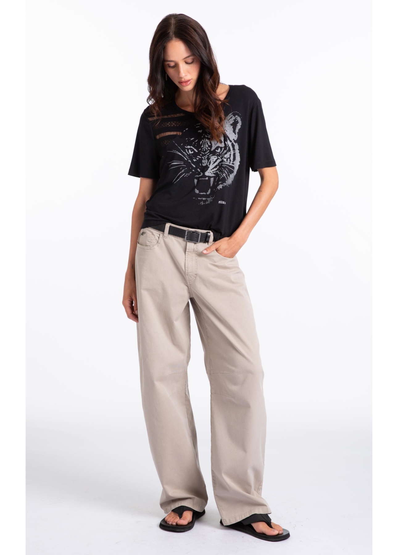 Viscolycra Lace Tiger Boxy Mc Preto